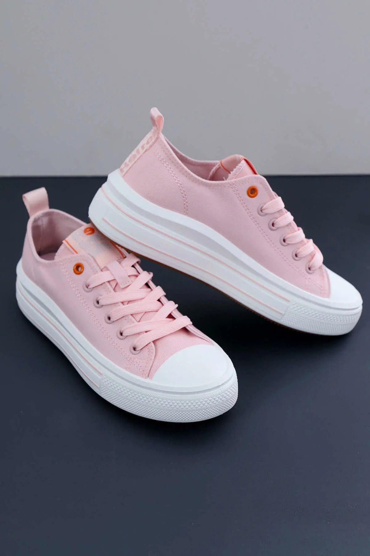 Elena Trainers Pink